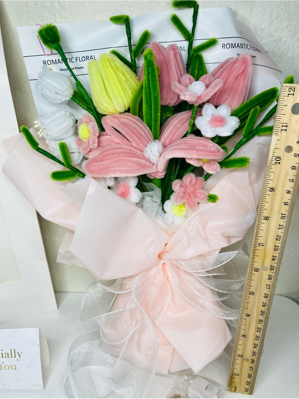 NEW‎ Handcrafted Pink & Yellow Faux Floral Bouquet Gift Set +bag +card +lights - Picture 2 of 6